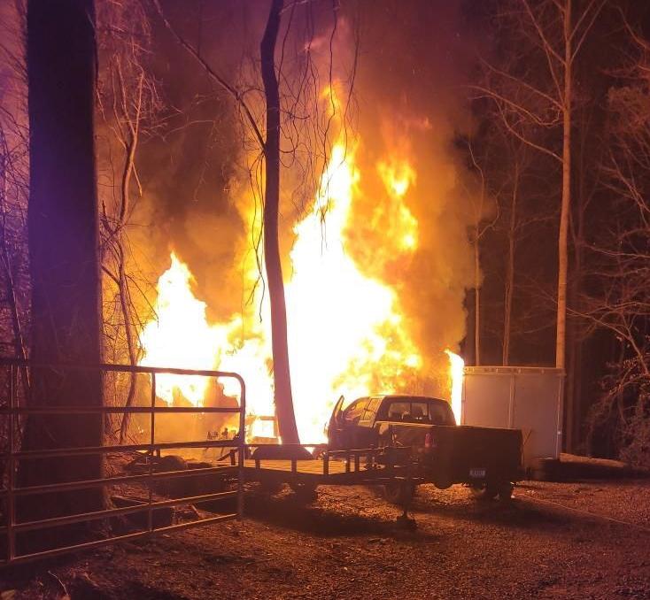 OFFICE BUILDING DESTROYED IN FIRE